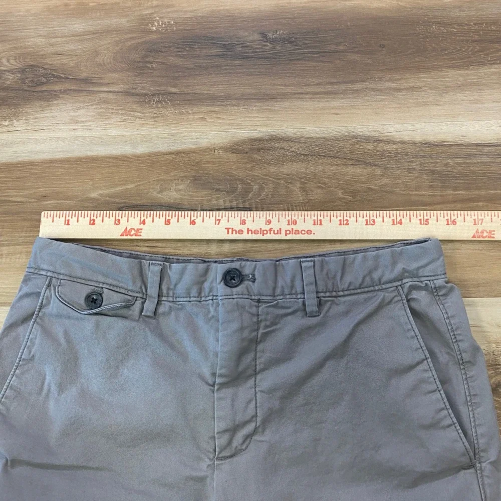 Banana Republic Lived-In Short 31 Chino Casual Cotton Gray 9